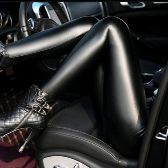 Black Latex Leggings Pants - Picture 2 of 6